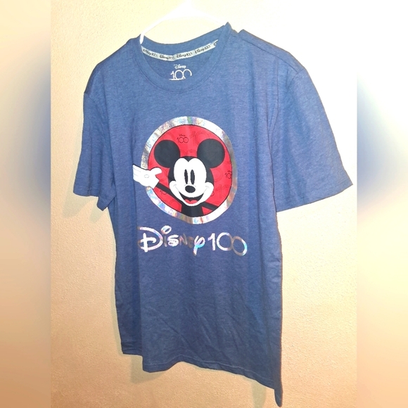 NWOT Disney 100 Mickey Mouse 100th Anniversary T Shirt M - Picture 1 of 5